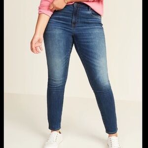 Old Navy Pop Icon Mid Rise Skinny Jeans